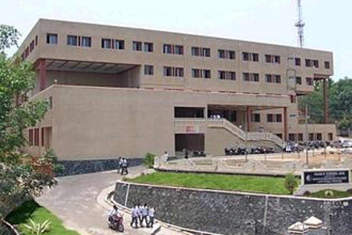 Adoor - India Travel Guide hero image