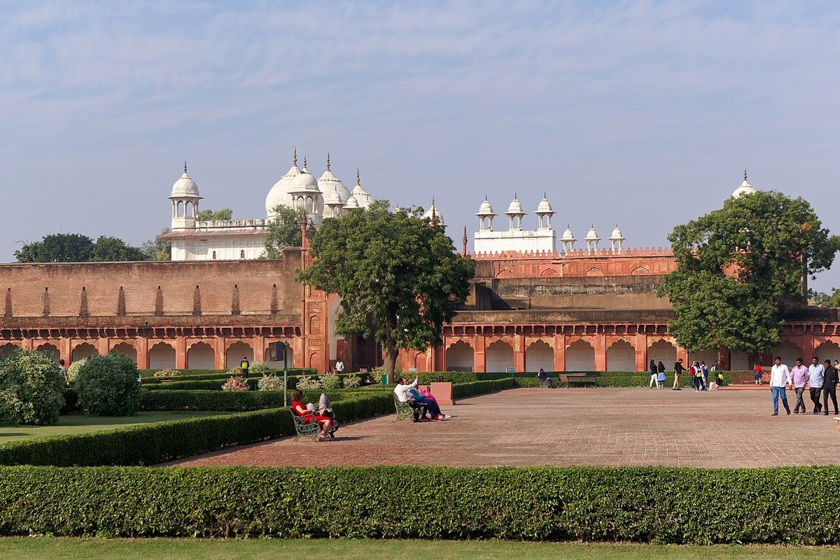 Agra - India Travel Guide hero image