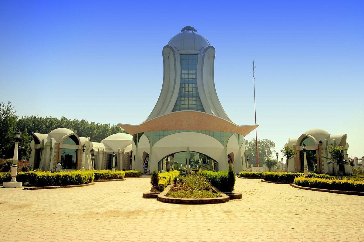 Anand - India Travel Guide hero image