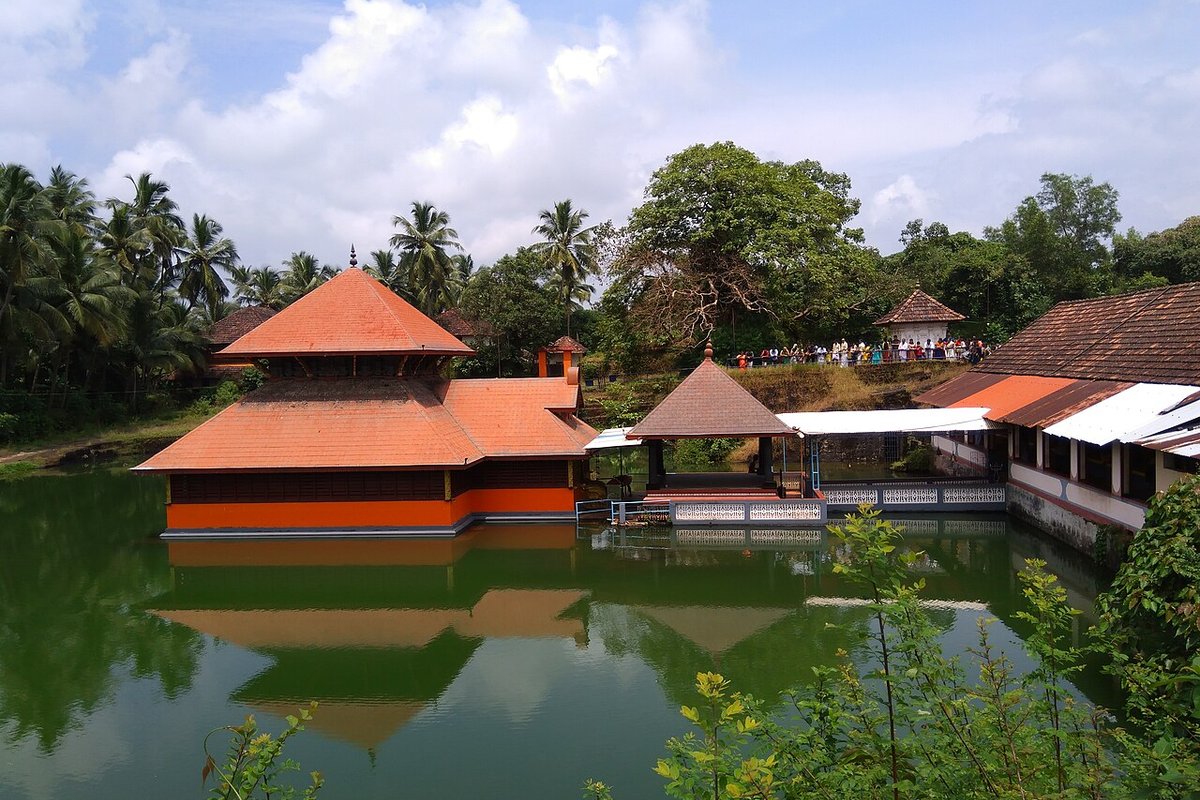 Pallikere - India Travel Guide hero image