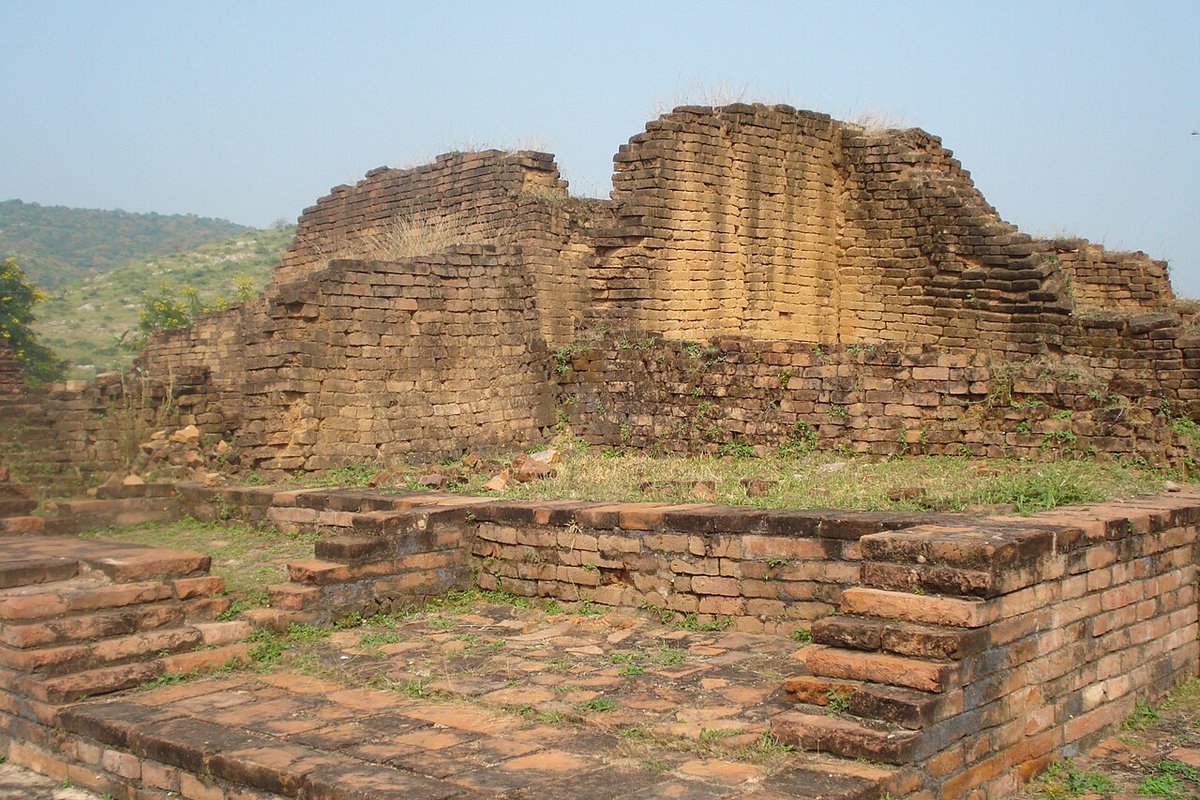 Rajgir - India Travel Guide hero image