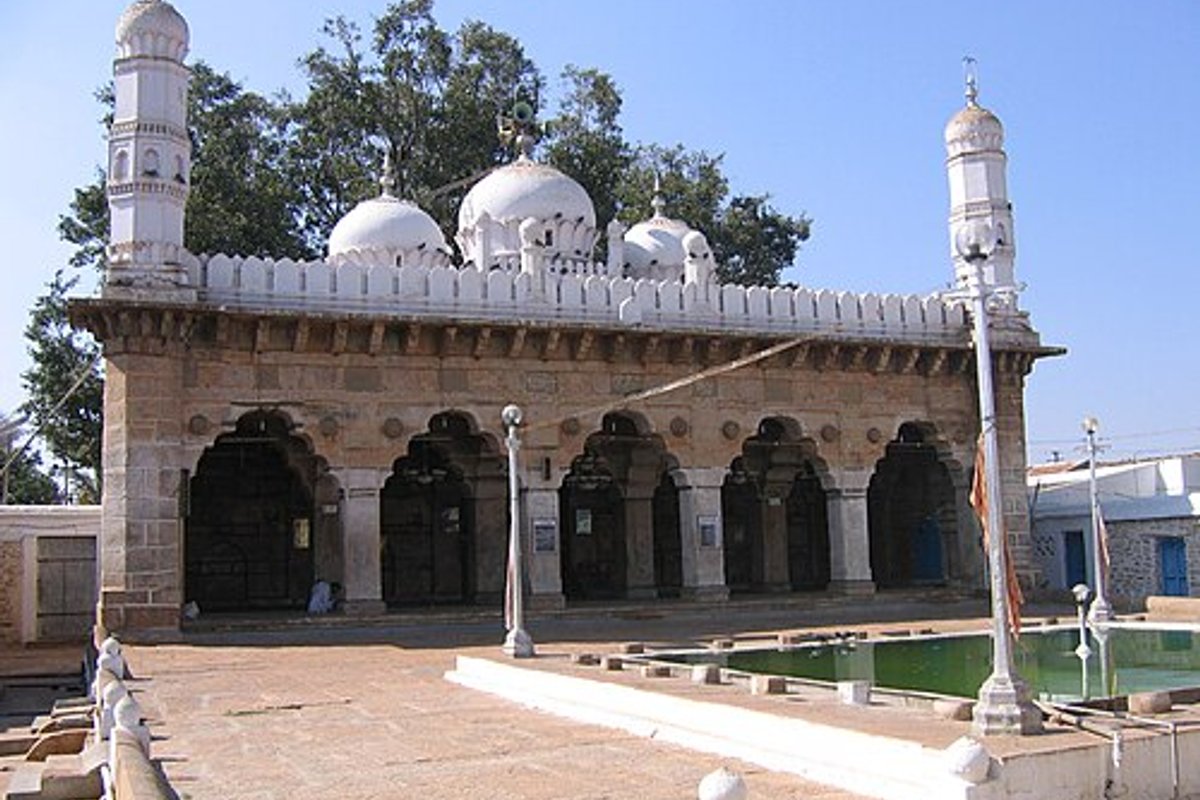 Sira - India Travel Guide hero image